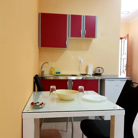 Leon Apartment