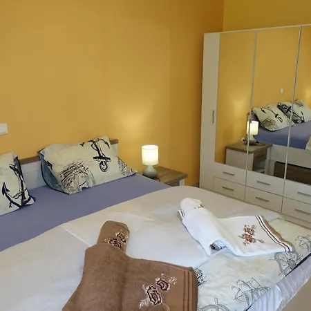 Leon Apartment