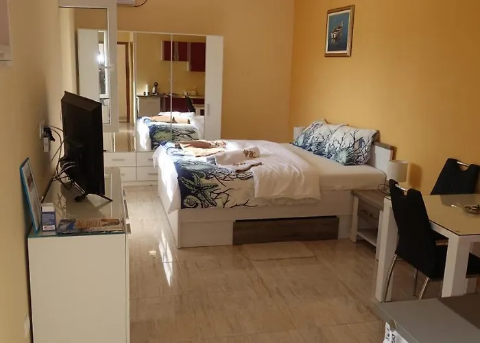 Apartment Leon *